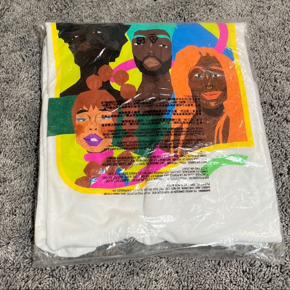 Old Navy Juneteenth T-Shirt - Picture 3 of 3